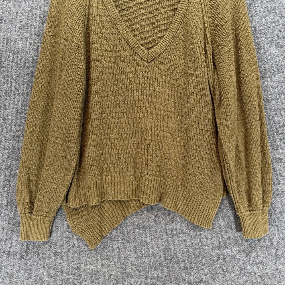 Free People Sweater Womens Medium Green V-Neck Chunky Knit Oversized Boho